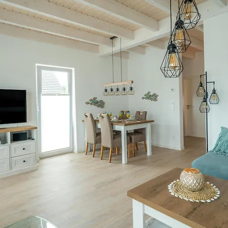 Holiday home Marschengruen