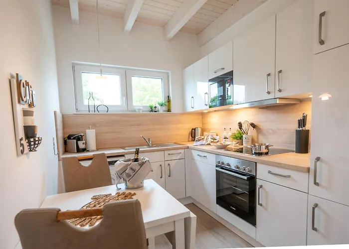 度假居 Marschengruen